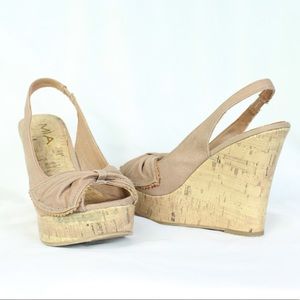 Nude tan bow Peep open Toe Cork Wedges sandals 9